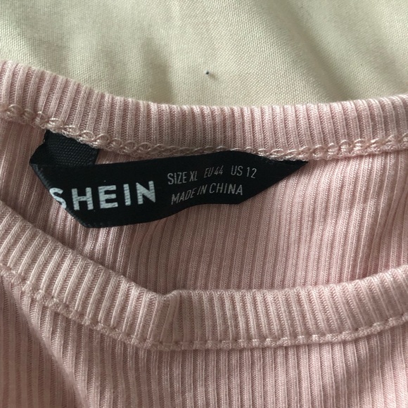 Pink crop top - Picture 3 of 3